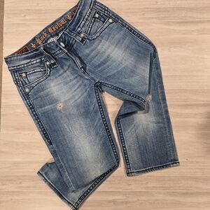 Rock Revival Patti Capri Low Rise Size 28 Inseam 18.5 Medium Wash Distressed.